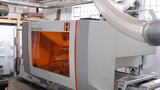 Referenza HOLZHER Promaster CNC a 5 assi Esperienze della falegnameria Matt con la Pro-Master CNC a 5 assi HOLZHER