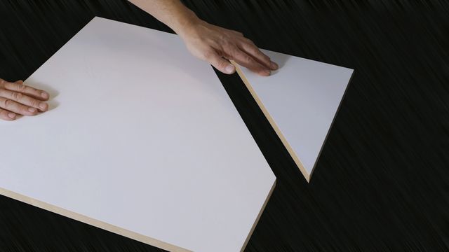 Dispositivo di taglio angolare GeoMetric Con il dispositivo di taglio angolare mobile, è possibile eseguire angoli di taglio fino a 45 ° in modo semplice Dispositivo di taglio angolare GeoMetric Con il dispositivo di taglio angolare mobile, è possibile eseguire angoli di taglio fino a 45 ° in modo semplice