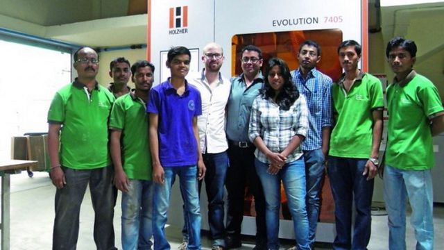 Esperienze con macchine Holzher in India: CNC, lavorazione completa verticale, bordatrici Referenze Holzher - Esperienze in India con macchina CNC e bordatrice