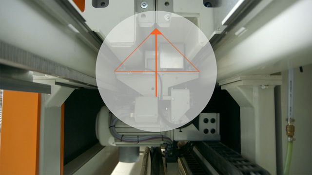 L'unità di taglio in attesa di brevetto impressiona per le sue prestazioni, la precisione e l'enorme potere di trazione. L'unità di taglio in attesa di brevetto impressiona per le sue prestazioni, la precisione e l'enorme potere di trazione.