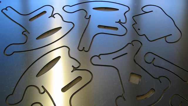 Pro-Master Black Matrix: Potente in ogni applicazione grazie agli extra utili Grazie ai dispositivi opzionali flessibili, la Black Matrix è perfettamente progettata per la lavorazione di vari materiali