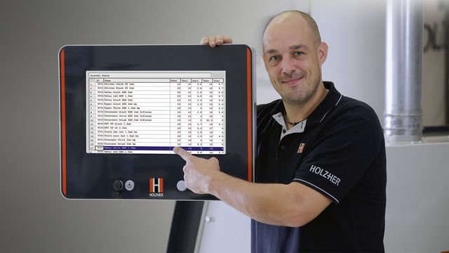 Comando PC HOLZ-HER - orientato al futuro grazie agli standard elevati Comando PC HOLZ-HER - orientato al futuro grazie agli standard elevati