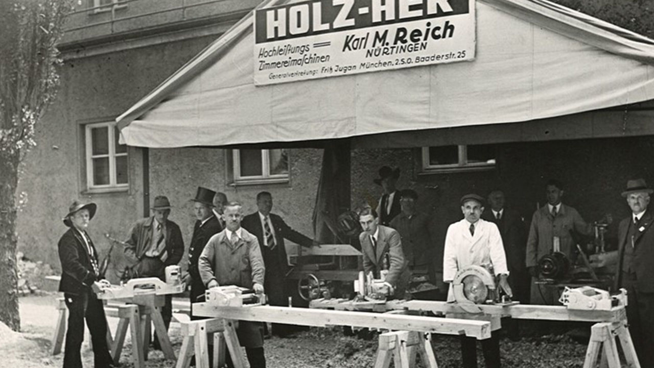 Pietre miliari HOLZHER: vengono prodotte le prime macchine da carpenteria Pietre miliari nella storia di HOLZ-HER: 1925